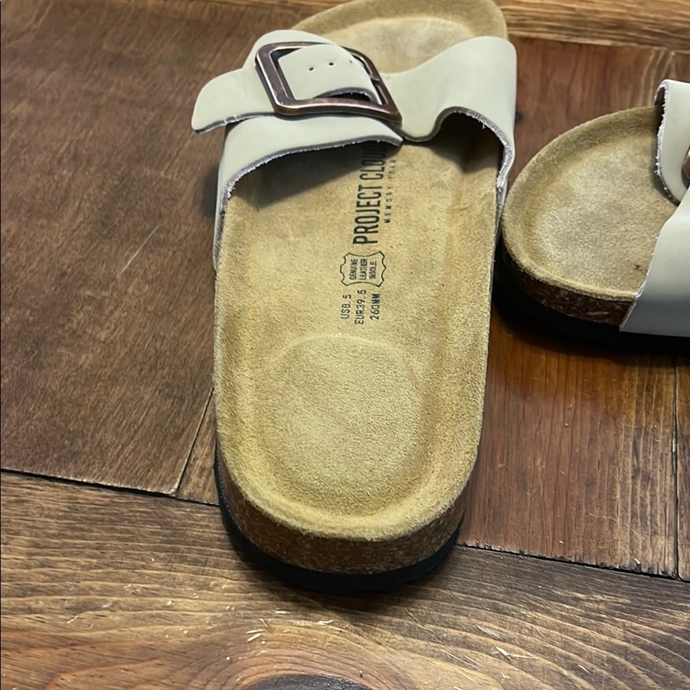 Project Cloud White Slide Sandals - Picture 10 of 12